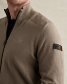 7121068
