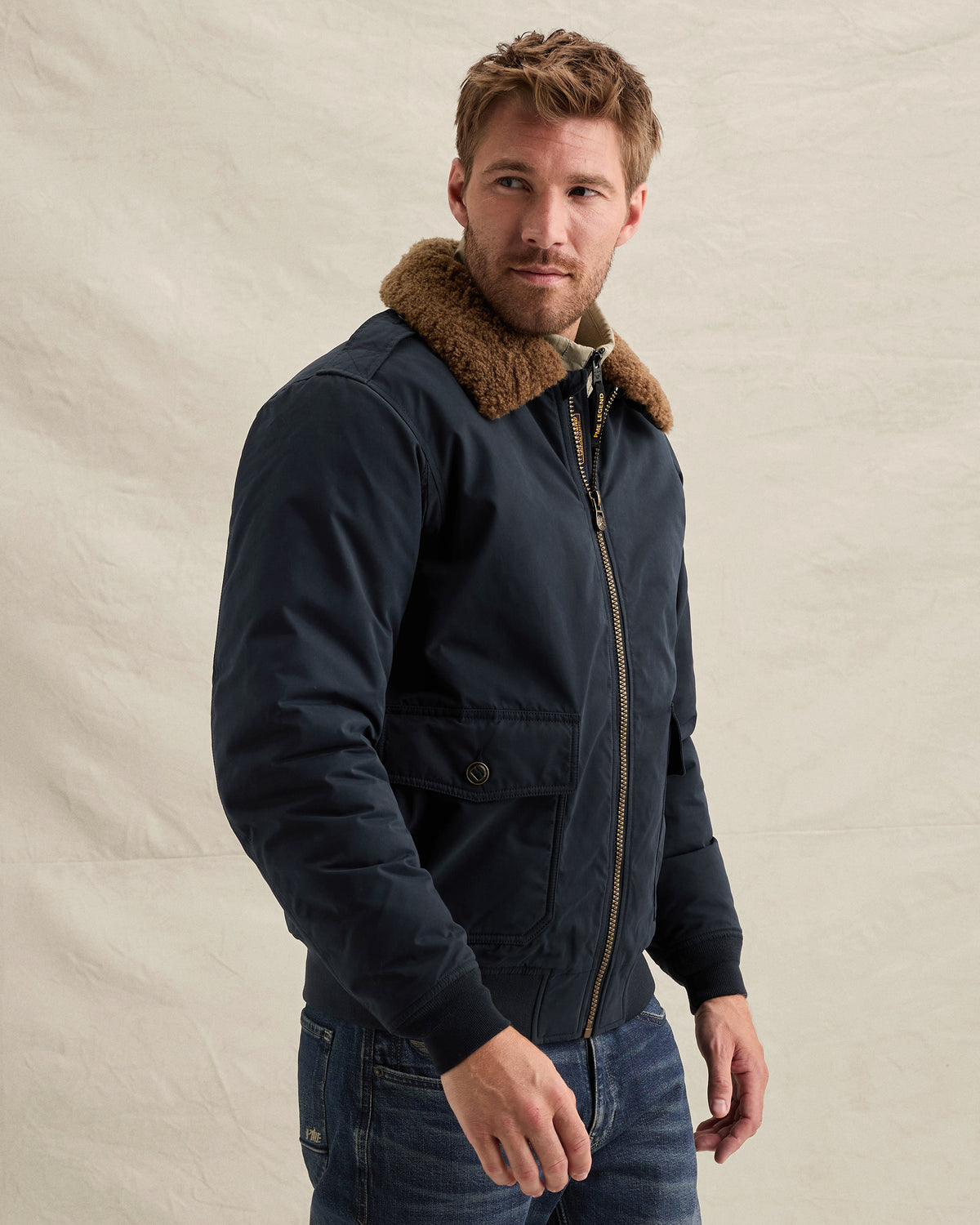 7120952